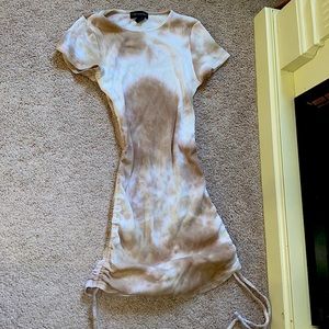 brown/white bodycon dress